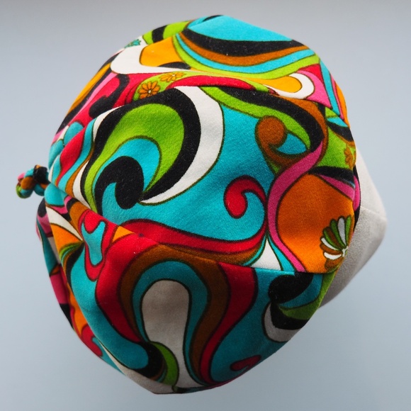 Adolfo II Pucci-esque velvet hat - Picture 2 of 7